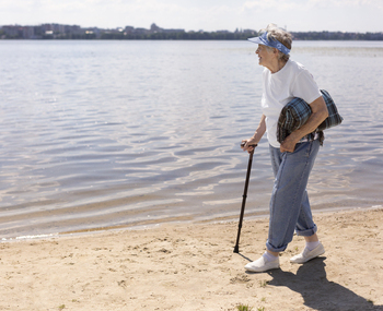 Vacaciones adaptadas para personas mayores con movilidad reducida – Teleasistencia